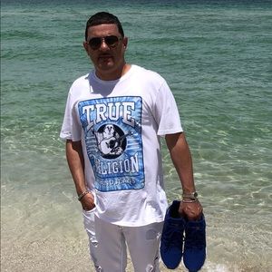 Meet your Posher, Donald